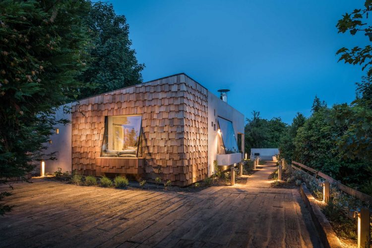 Residential home with decking and outdoor space - Residential Architects in Cornwall, Truro